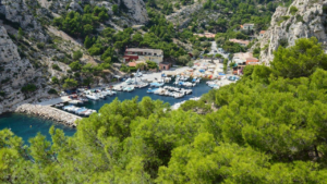 Les 7 calanques incontournables a decouvrir en France cet ete